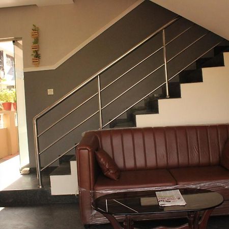 New As Tourist Home Коччи Экстерьер фото