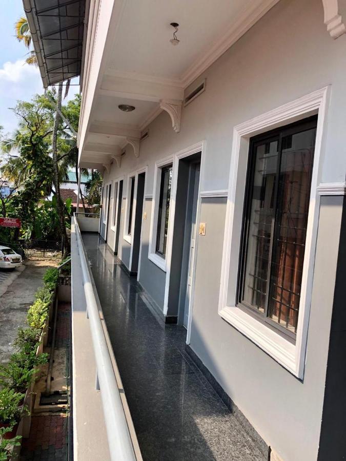 New As Tourist Home Коччи Экстерьер фото